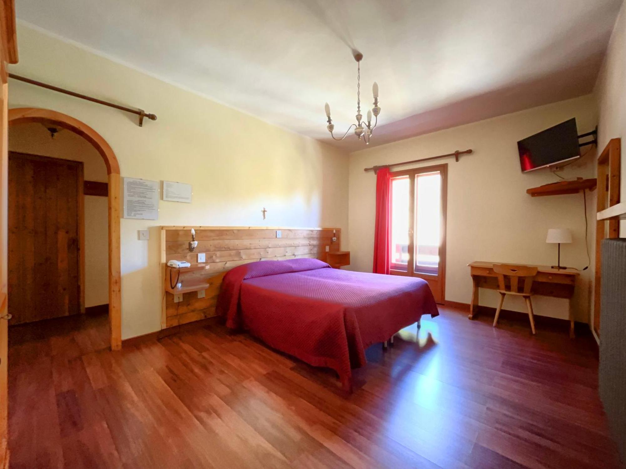 Hotel Garni Mille Pini 스칸노 외부 사진