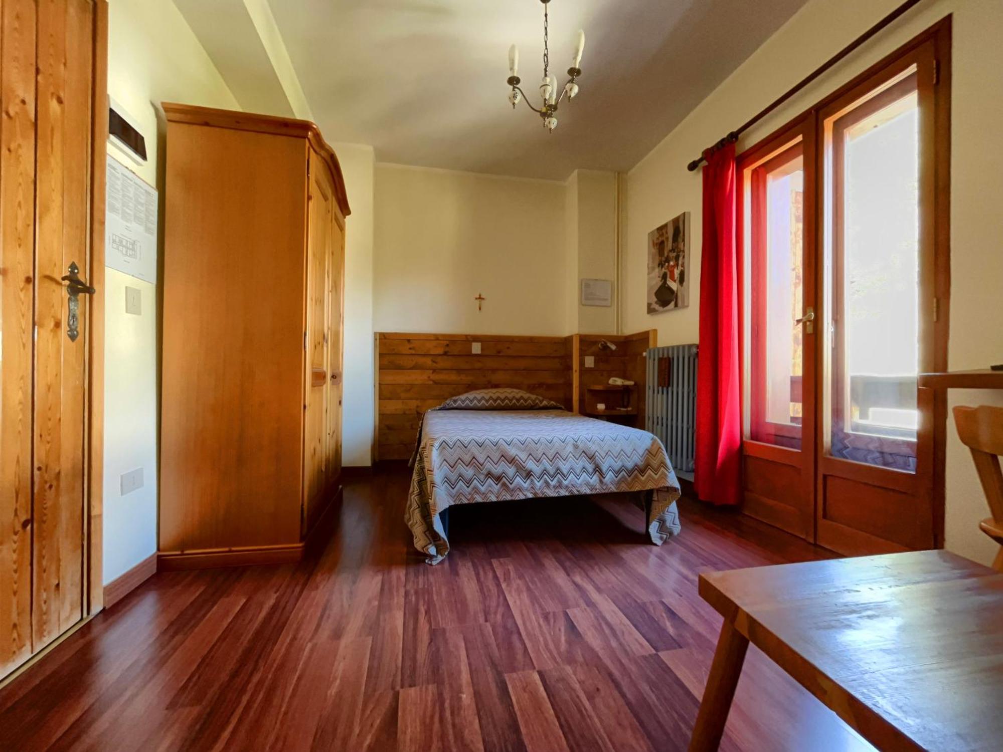 Hotel Garni Mille Pini 스칸노 외부 사진